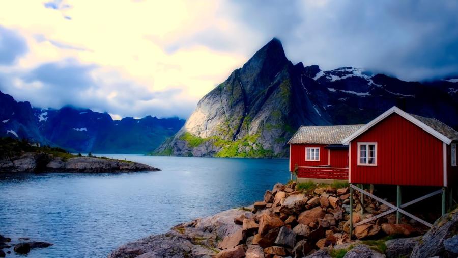 Hus ud til fjord